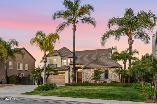 Image 9 of 51 For 490 Peter Place