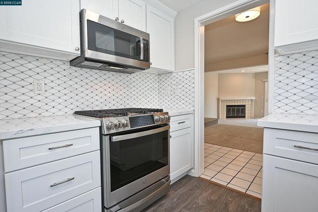 27 Shepardson, Alameda CA: https://media.crmls.org/mediaz/b481ab41-5eba-4228-935b-5fe96055b200.jpg