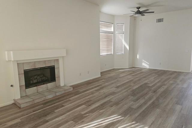 40968 Schafer Place, Palm Desert CA: https://media.crmls.org/mediaz/b481c0ca-9cae-41d9-9343-f3a249983dbc.jpg