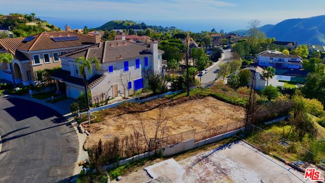 1502 Paseo De Oro photo 6