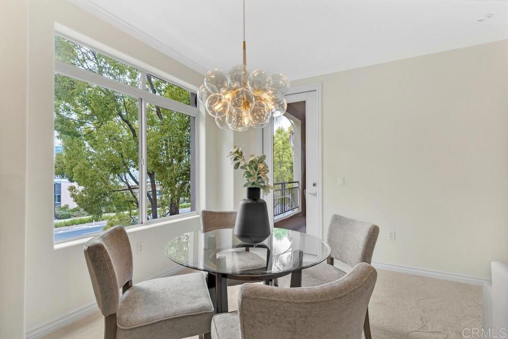 9253 Regents Road - photo 13