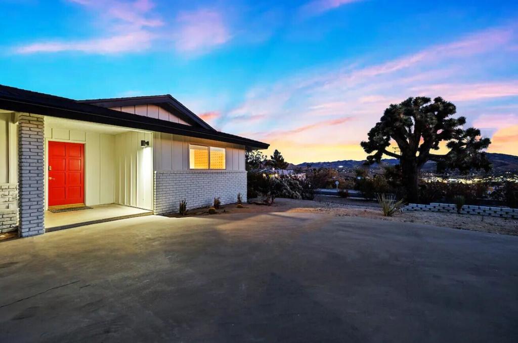 MLS #219140465PS image #4