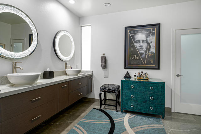 477 Desert Lakes Drive, Palm Springs CA: https://media.crmls.org/mediaz/b4847292-a7ac-46a2-84b1-52cf11ca4136.jpg