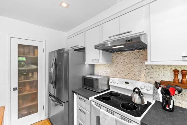 50 Cheltenham Way, San Jose CA: https://media.crmls.org/mediaz/b48477ef-46d6-45a2-bbdd-d2092735b4fc.jpg