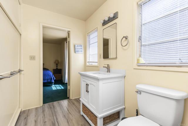 1453 OLIVEWOOD LN, Alpine CA: https://media.crmls.org/mediaz/b4854f9c-597d-4b0c-964c-fefc8767cc2e.jpg