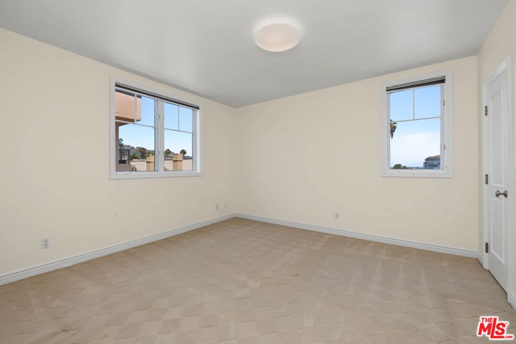 MLS #26855615 image #30