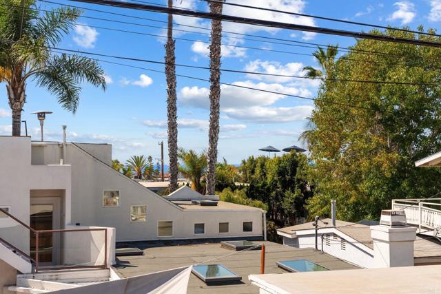 Image 50 of 58 For 2052 Montgomery Avenue