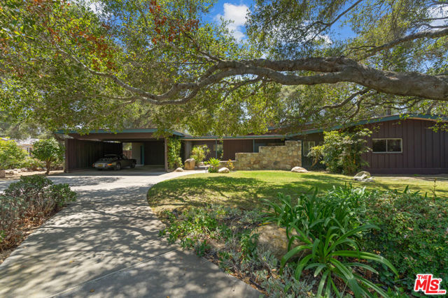 1234 Woodland Drive, Santa Paula CA: https://media.crmls.org/mediaz/b486284d-9b10-441a-bc34-54a55cf5f2fa.jpg