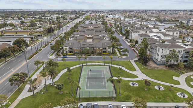 1542 Windshore Way, Oxnard CA: https://media.crmls.org/mediaz/b4864c2b-fae5-4437-9ab2-22c5426d7f1c.jpg
