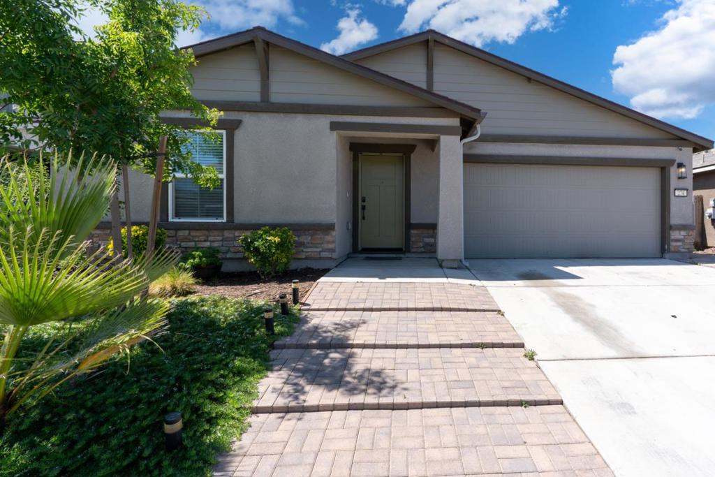274 White Rim Court