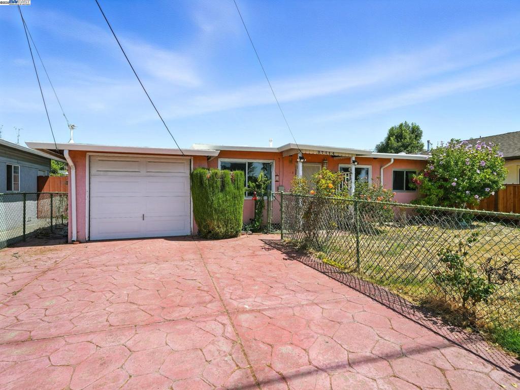 37114 Dondero Way