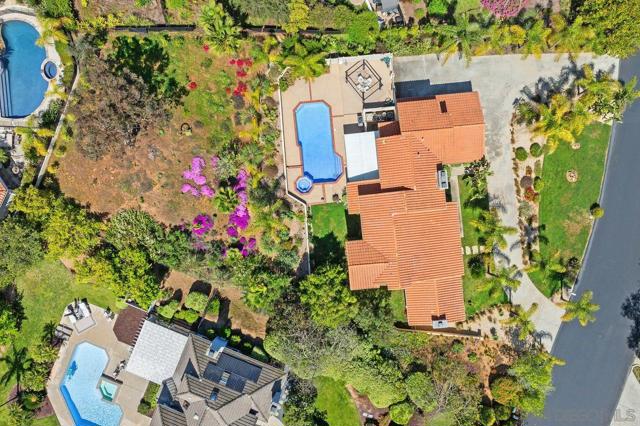 16274 COUNTRY DAY ROAD, Poway CA: https://media.crmls.org/mediaz/b48a8ba3-e4eb-4f90-a370-4a760403f220.jpg