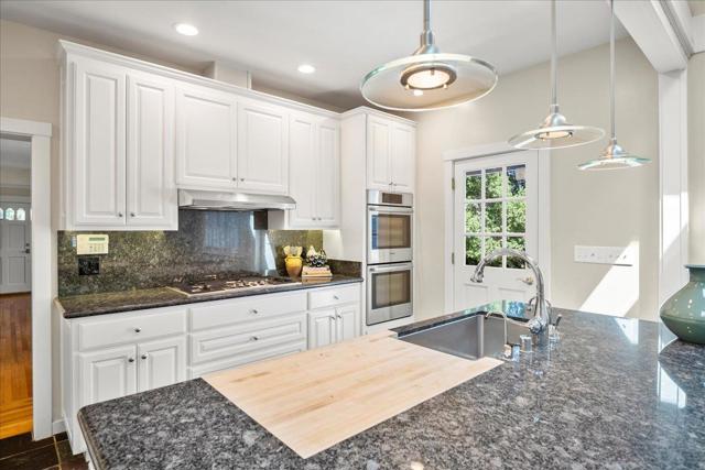 57 Ellenwood Avenue, Los Gatos CA: https://media.crmls.org/mediaz/b48aef2a-dffb-4835-b76f-8a626385fd32.jpg