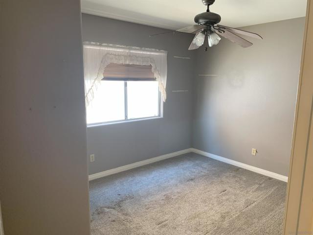 11762 Monte View Ct, El Cajon CA: https://media.crmls.org/mediaz/b48be448-c471-41fb-87dd-accd5c04d084.jpg