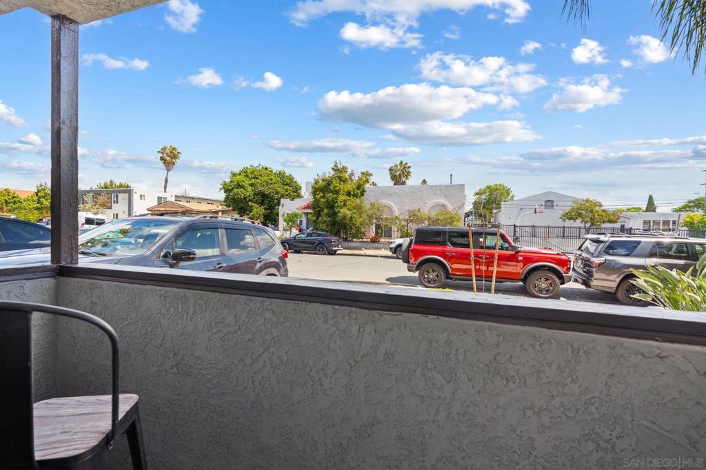 4642 Felton St - photo 13