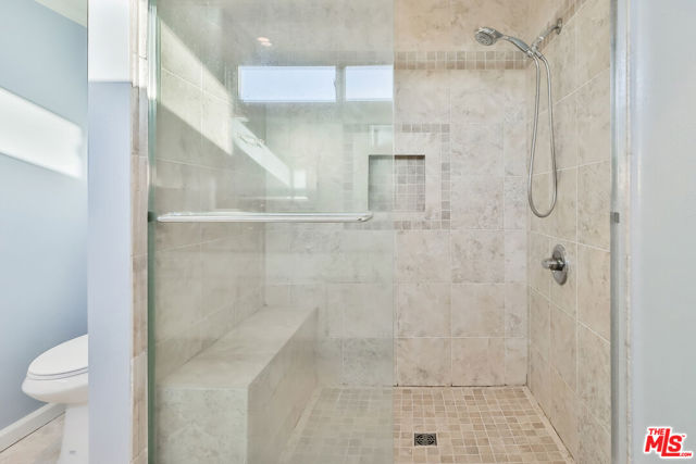 768 Aileen Street, Camarillo CA: https://media.crmls.org/mediaz/b48c52b0-35d3-4c1c-98f3-7af7e5e86ffb.jpg