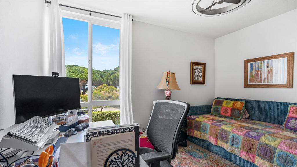 6455 La Jolla Boulevard - photo 15