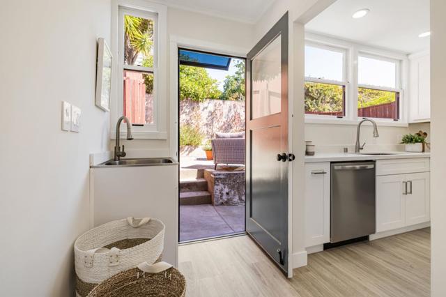 238 Harkness Avenue, San Francisco CA: https://media.crmls.org/mediaz/b48def9c-8bf2-43fc-9dac-0e210158472d.jpg