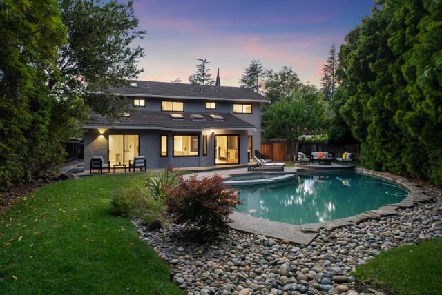 116 Loma Vista Court, Los Gatos CA: https://media.crmls.org/mediaz/b48ed05b-cf87-4c44-b8ac-d2381570394d.jpg