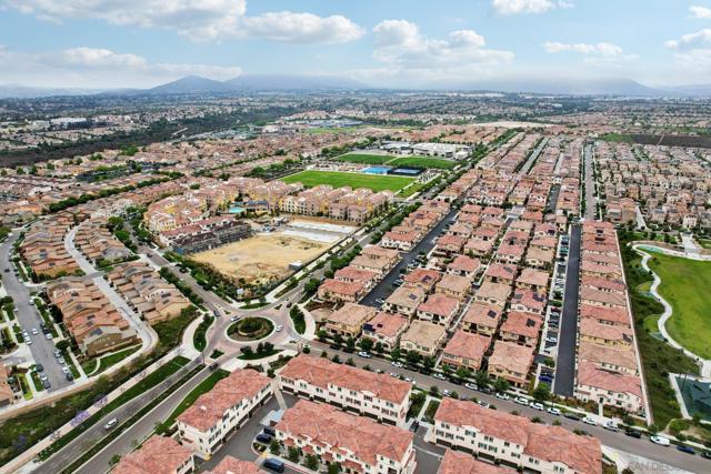 1709 Santa Carolina, Chula Vista CA: https://media.crmls.org/mediaz/b48f26ac-f0e0-484c-95f3-88b64b383567.jpg