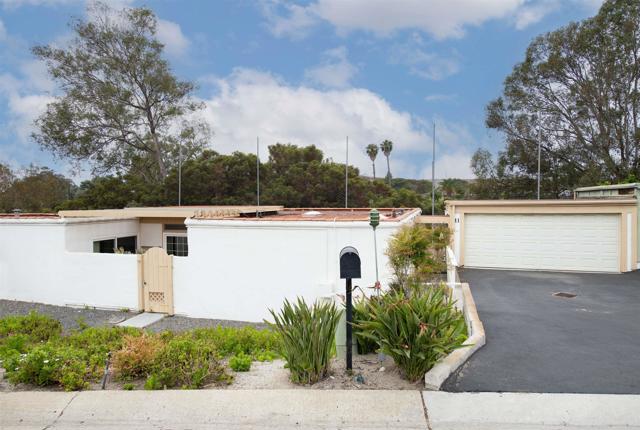 3621 Vista Campana S, Oceanside CA: https://media.crmls.org/mediaz/b48f719f-d607-401e-b88e-47a7df02cef0.jpg