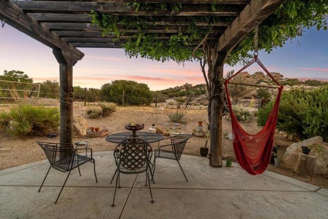 40760 Old Highway 80, Boulevard CA: https://media.crmls.org/mediaz/b48fc9ca-32e8-4430-807f-cfccb92f2a36.jpg
