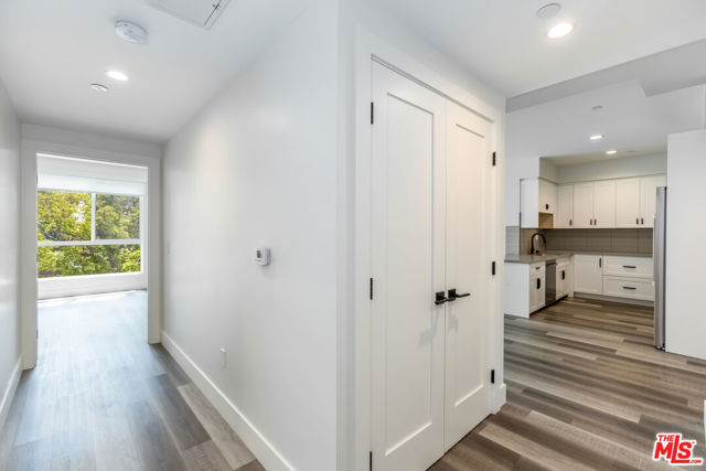 857 N Hayworth Avenue, Los Angeles CA: https://media.crmls.org/mediaz/b4902b36-a590-4fe7-b7fa-742d080fee82.jpg