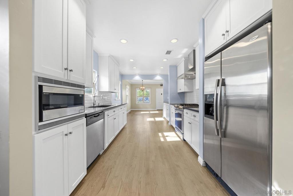 MLS #250041479SD image #8