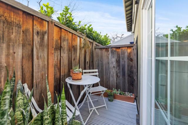 1215 Bird Avenue, San Jose CA: https://media.crmls.org/mediaz/b4935166-ac0d-4628-90f0-157030002075.jpg
