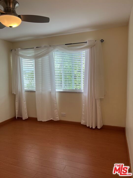 4575 Inglewood Boulevard, Culver City CA: https://media.crmls.org/mediaz/b493ae4c-beec-46ae-a294-682d637deb98.jpg