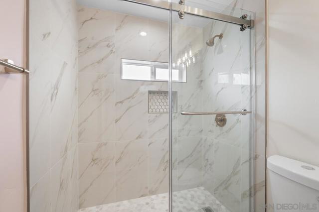 1195 Georgia A-C, Imperial Beach CA: https://media.crmls.org/mediaz/b493be4a-ded6-440f-b11c-d73978582443.jpg