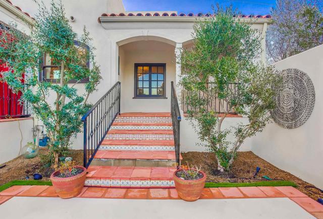 Detail Gallery Image 32 of 48 For 3217 Goldsmith St, San Diego,  CA 92106 - 5 Beds | 4 Baths