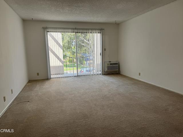 Detail Gallery Image 2 of 9 For 48 S Oak Ave #4,  Pasadena,  CA  - 2 Beds | 1 Baths