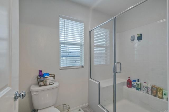 2211 Solara Lane, Vista CA: https://media.crmls.org/mediaz/b4961f5d-9dca-4905-bcd2-f69091e8fa89.jpg
