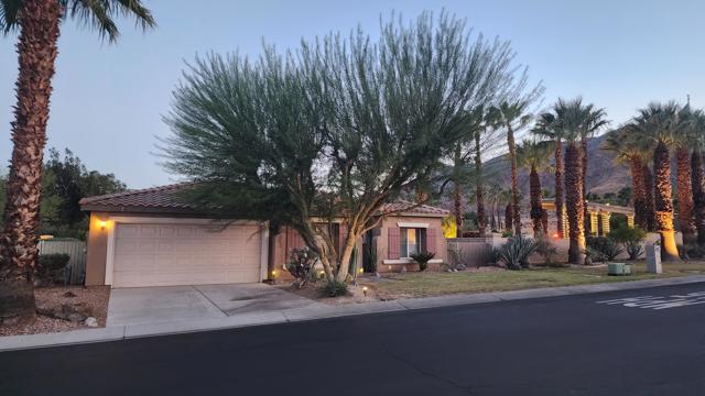 895 Ventana, Palm Springs, CA 92262