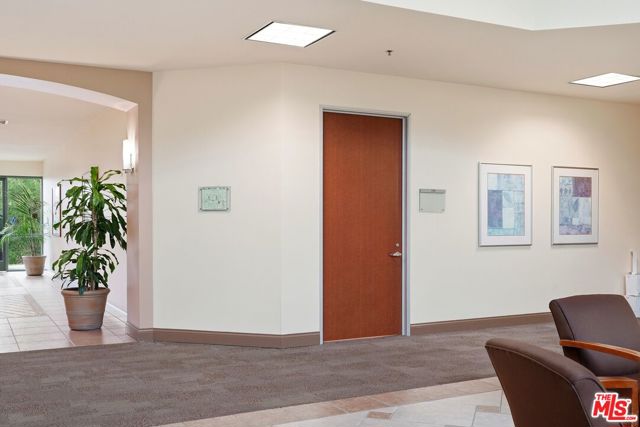  Commercial for Sale in Thousand Oaks, California