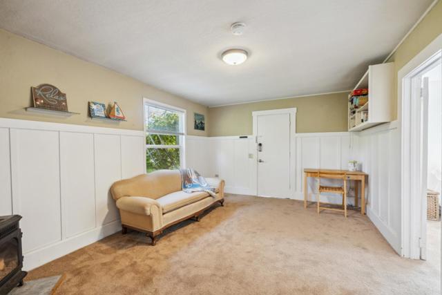399 13th Avenue, Santa Cruz CA: https://media.crmls.org/mediaz/b4972d60-2fe4-451e-aa58-fe7fc26f0b76.jpg