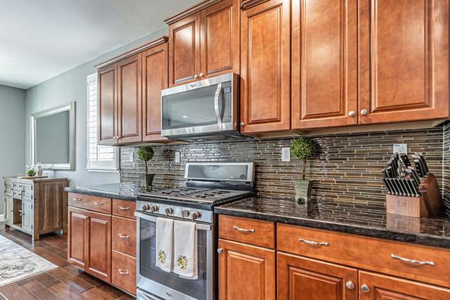 1798 Rosemary Drive, Gilroy CA: https://media.crmls.org/mediaz/b497cd9d-2e9d-4635-bfeb-0fa4d6e64a8e.jpg