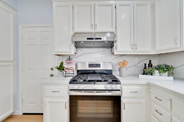 2153 Esperanca Avenue, Santa Clara CA: https://media.crmls.org/mediaz/b497fe6b-7af6-469c-8781-63aff31f3296.jpg