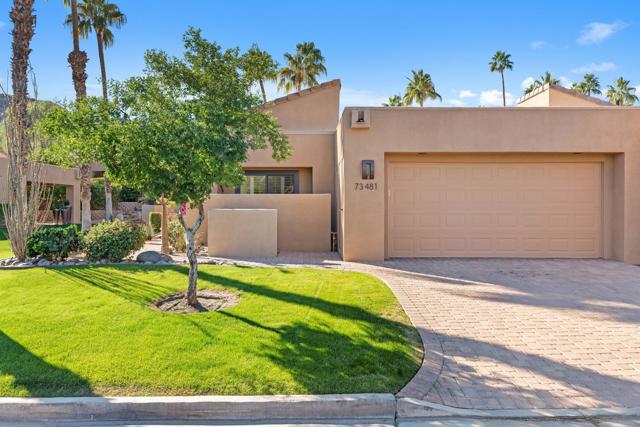 73481 Poinciana Place, Palm Desert CA: https://media.crmls.org/mediaz/b49948f3-d230-4c42-bdc7-2ae789b494be.jpg