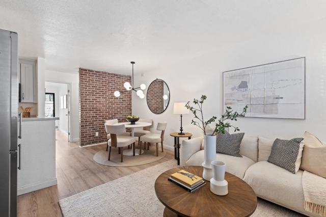 6984 Chantel Court, San Jose CA: https://media.crmls.org/mediaz/b49a148d-cecf-4ad4-a27a-11808f1cecb7.jpg