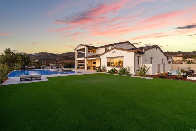 Detail Gallery Image 52 of 69 For 17028 Rendezvous Cir, San Diego,  CA 92127 - 5 Beds | 5/1 Baths