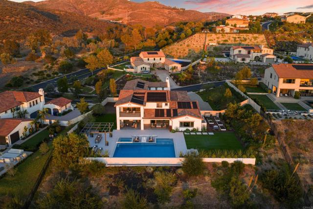 Detail Gallery Image 58 of 69 For 17028 Rendezvous Cir, San Diego,  CA 92127 - 5 Beds | 5/1 Baths