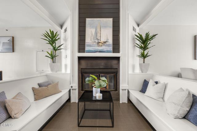 Detail Gallery Image 9 of 60 For 2835 Harbor Bld, Oxnard,  CA 93035 - 2 Beds | 2/1 Baths