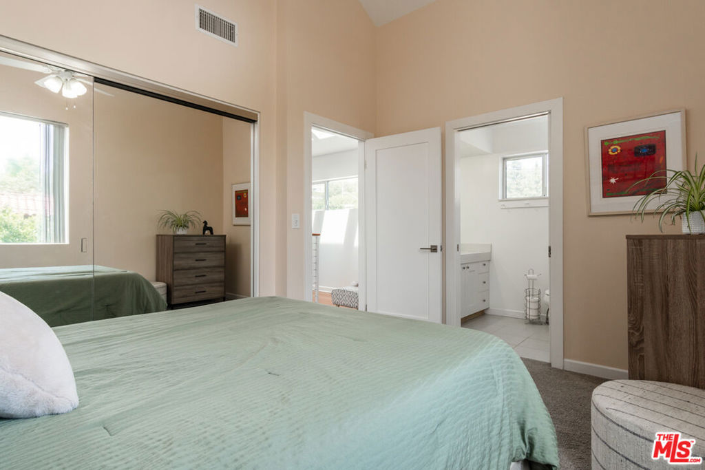 MLS #25544863 img 19