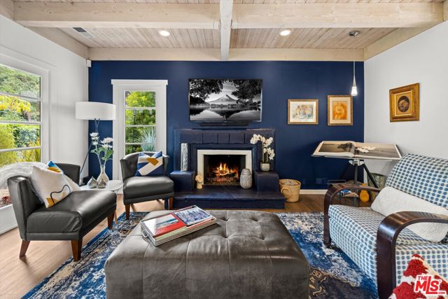 1435 Sycamore Canyon Road, Santa Barbara CA: https://media.crmls.org/mediaz/b49c71e2-6352-4352-a837-22eaf95d9f76.jpg
