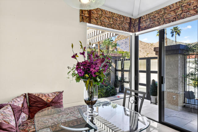 26 Alta Vista, Rancho Mirage CA: https://media.crmls.org/mediaz/b49d6400-b65c-432e-90e3-6afde223bcd0.jpg