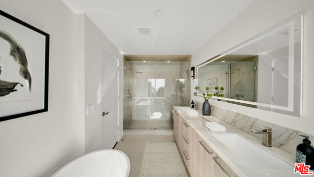 Drew Fenton | 11601 Bellagio Road Los Angeles CA | MLS: 7559870