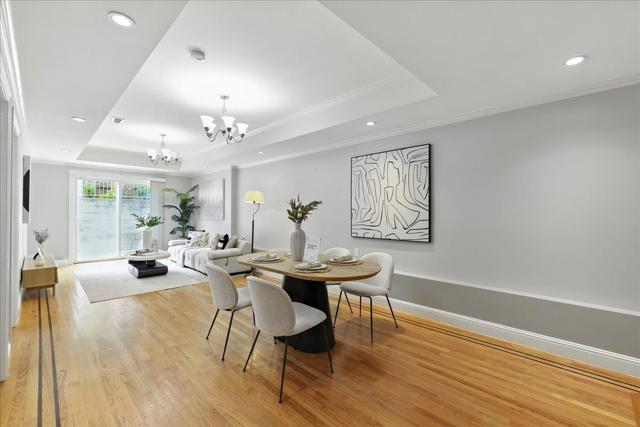 430 Hamilton Street, San Francisco CA: https://media.crmls.org/mediaz/b49de6a0-739a-41a3-bc38-fc91606a5cf9.jpg