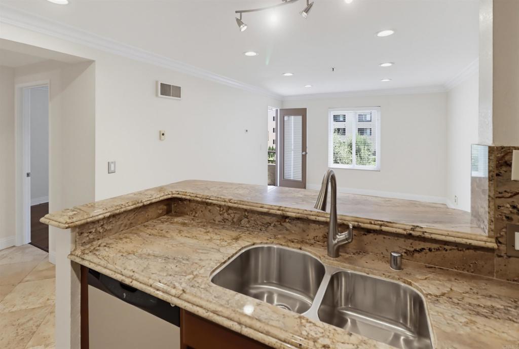 8889 Caminito Plaza Centro - photo 7